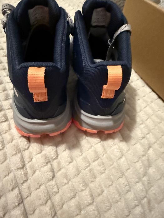 The North Face marimea 37 noi