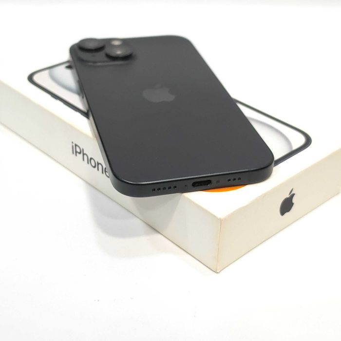 Hope Amanet P8 iPhone 15 128GB / Baterie 100% 72 Cicluri de incarcare
