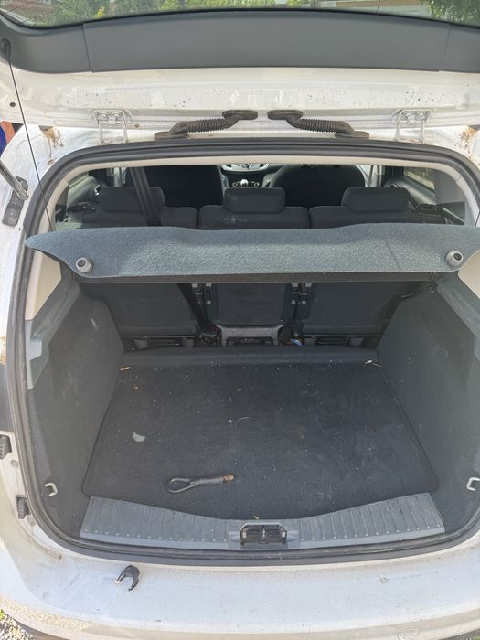 Продавам Ford C-max НА ЧАСТИ