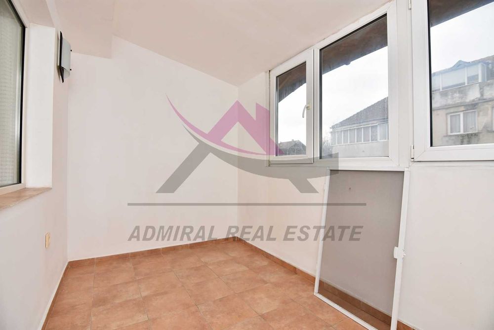 Продава се Тристаен апартамент в Варна, Лятно кино Тракия - 85 кв.м за 1050 €/кв.м - Снимка #7