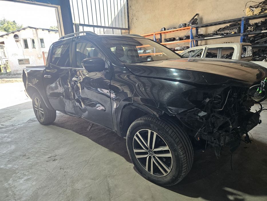 Mercedes X250cdi.На Части