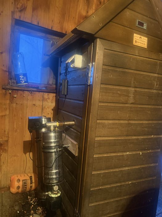 Коптильная для копчения