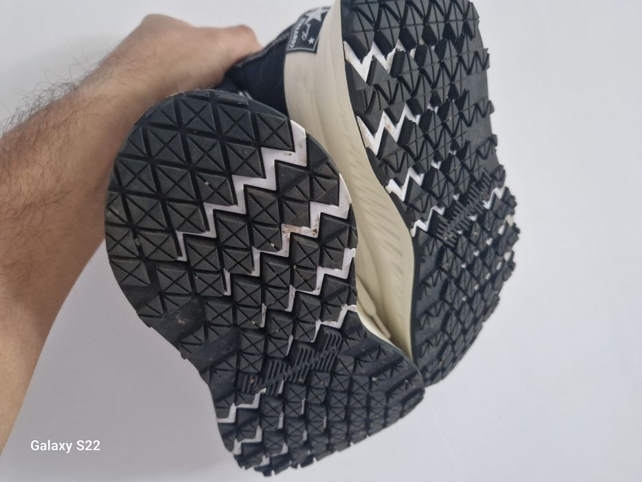 Vând Converse chuck taylor