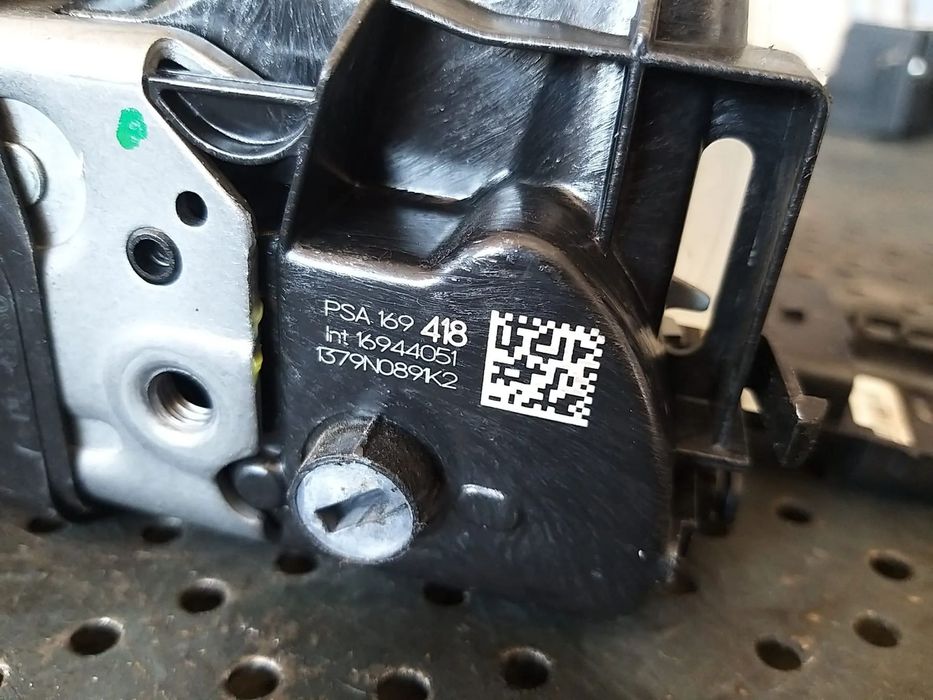 Broasca usa dreapta spate citroen c5 aircross psa169418 16944051 1379n0891k2