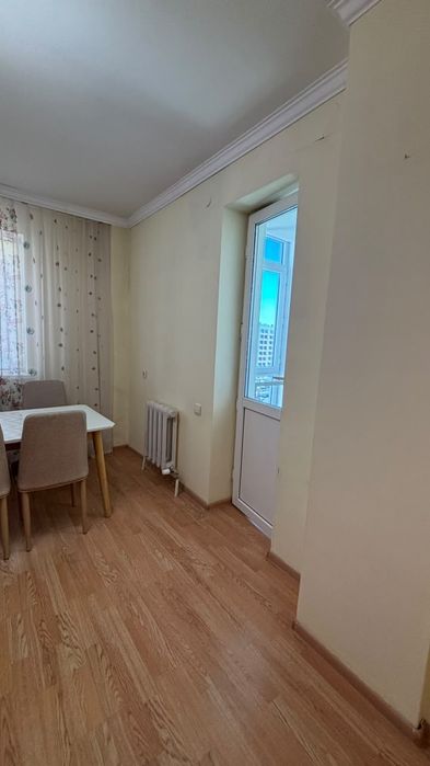 Продам квартиру 2 хкомнатную