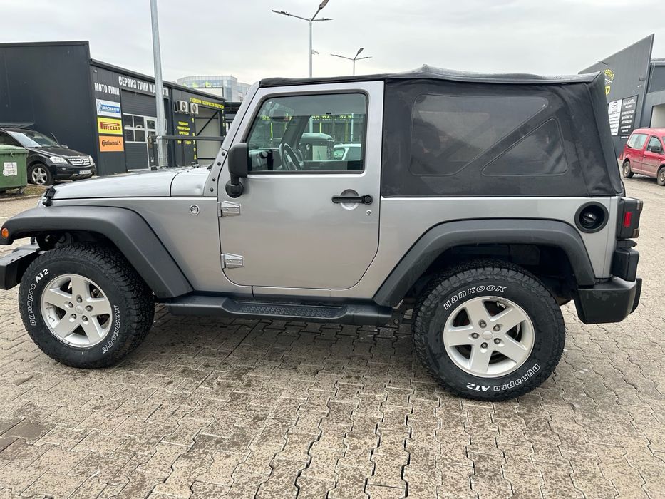 Jeep Wrangler 3.6L W6 бензин