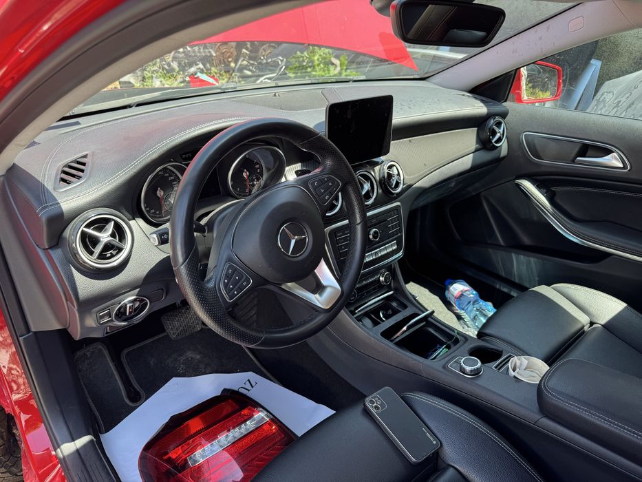На части! Mercedes GLA200   2019та год facelift X156 AMG пакет