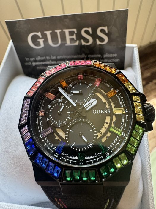 Часовник Guess Rainbow