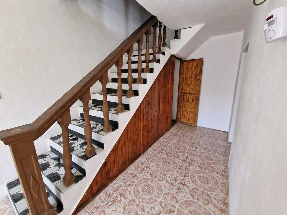 Продава се Къща в с. Крупен, Област Добрич - 160 кв.м за 500 €/кв.м - Снимка #10