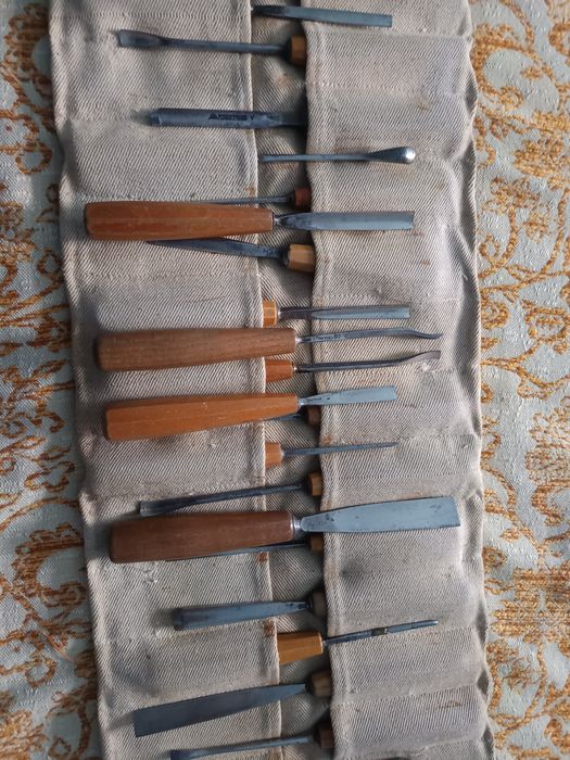 Vând set dălți sculptură,pt profesioniști