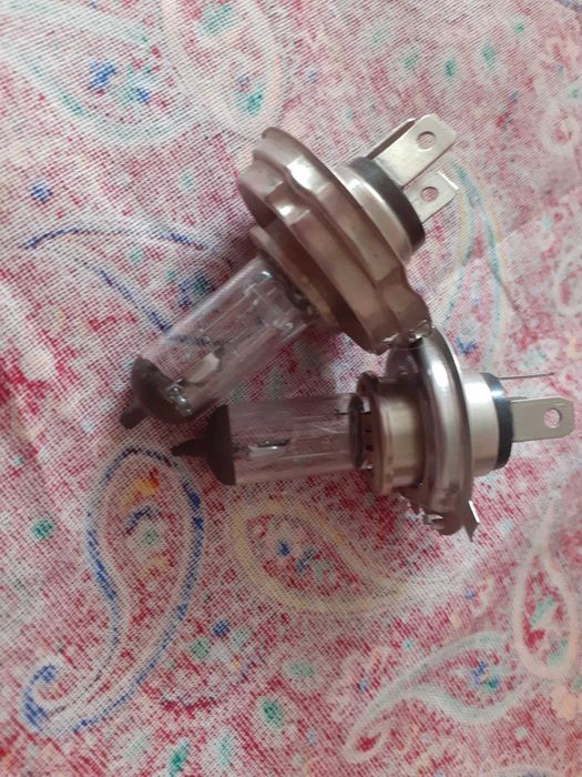 Продаются лампы на авто