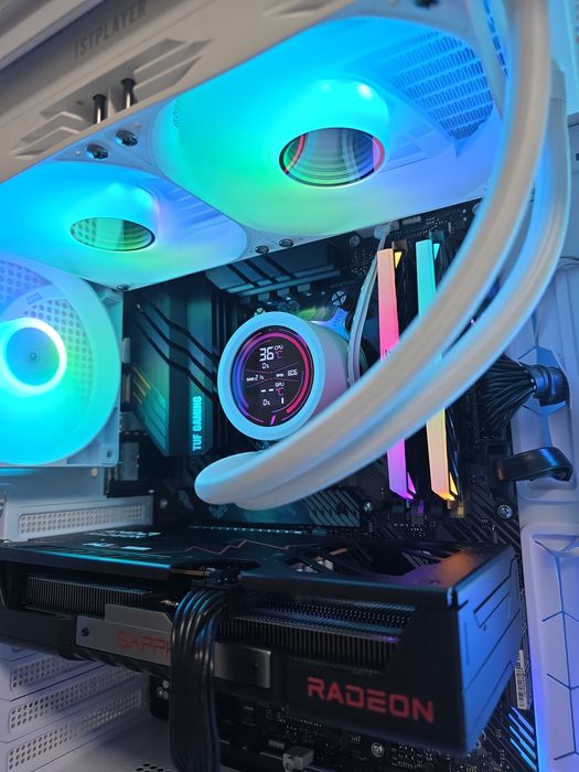 PC Gaming Ryzen 7 5800X RX 9060 XT