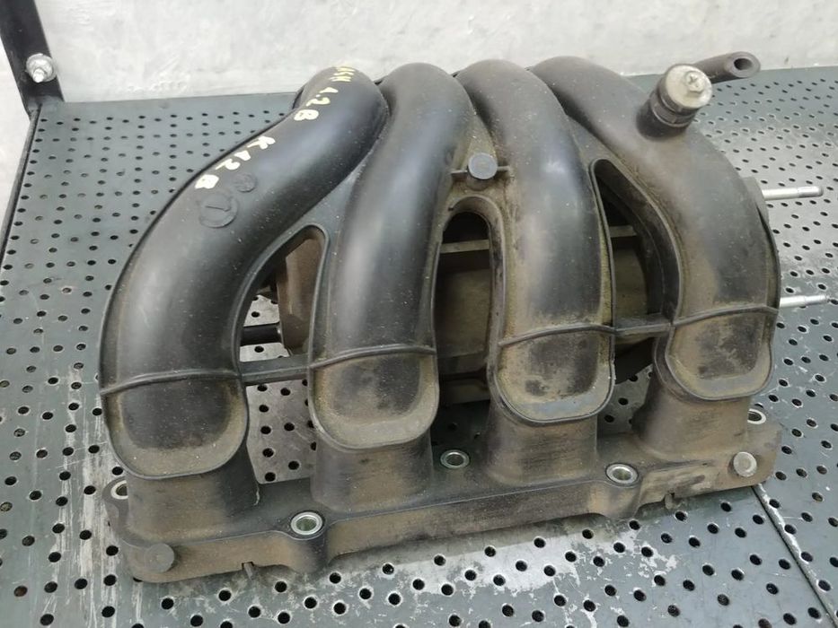 galerie admisie cu senzor k12b 1.2 b suzuki splash opel agila b 0261230197