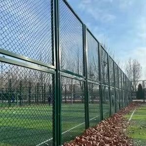 Забор из сетки рабицы в рамке. Забор сетка рабица