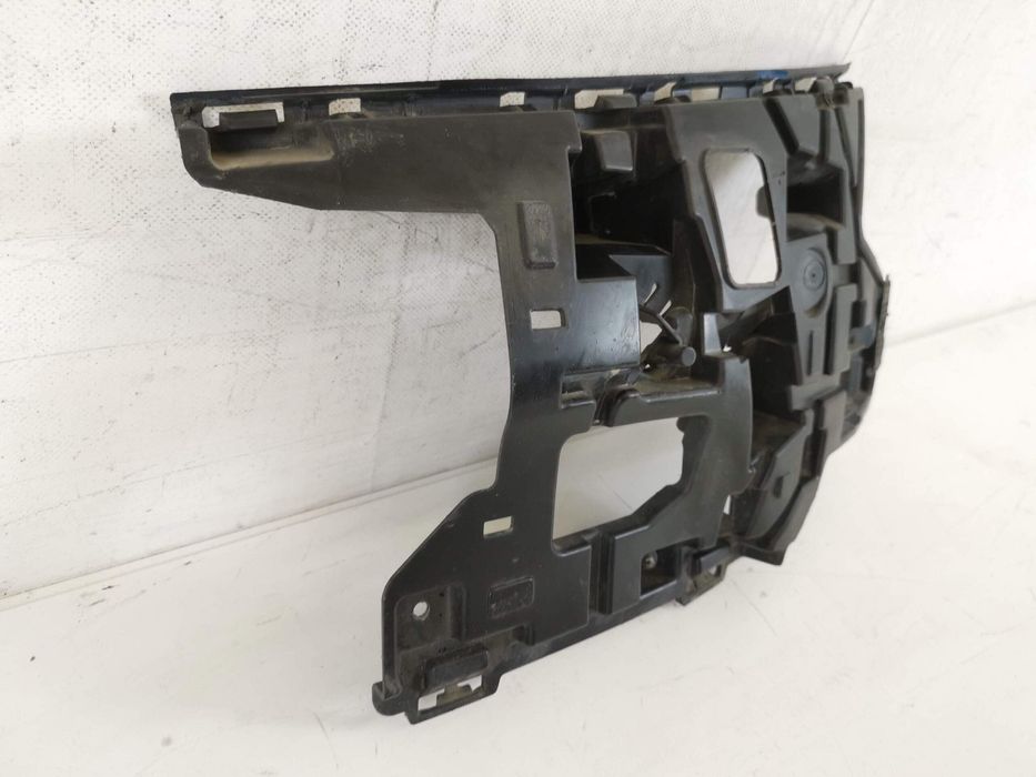 Ляв носач на предна броня Волво В40 2 [ - ] Оригинален, в добро състоя