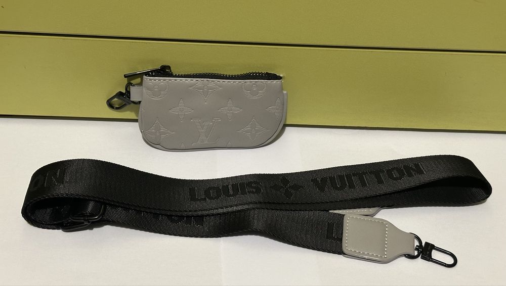 Louis Vuitton Чанта Чисто Нова
