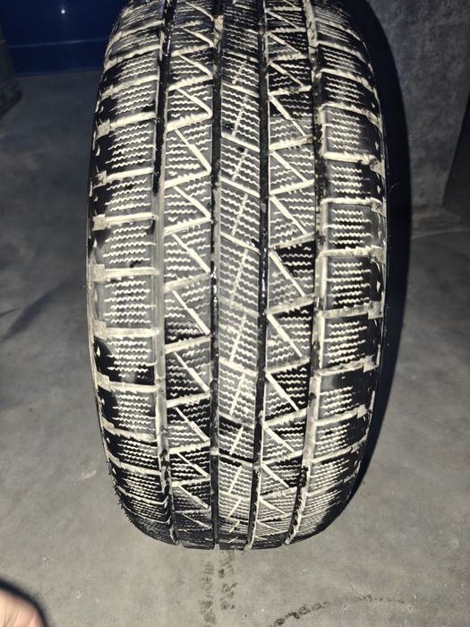 Продам зимние шины 185/55R15