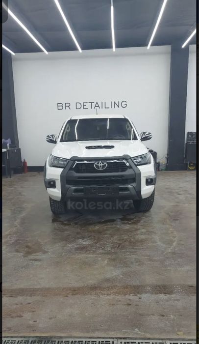 Toyota Hilux 2014