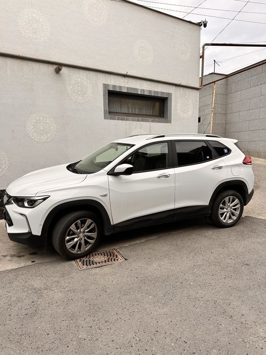 Chevrolet tracker 2 2025