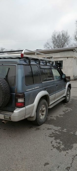 Mitsubishi pajero