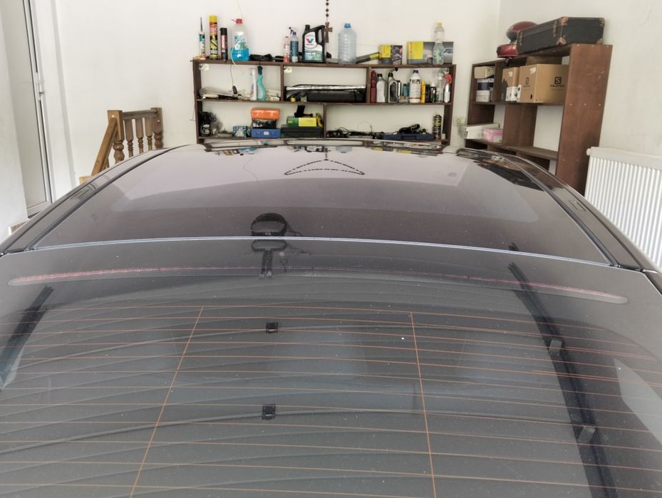 Stop Tesla reparăm recondiționăm