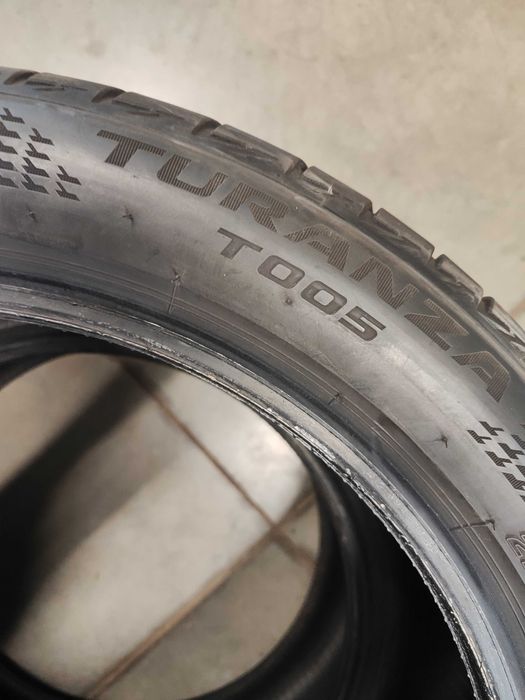 2бр.летни гуми 225/45/18 Bridgestone