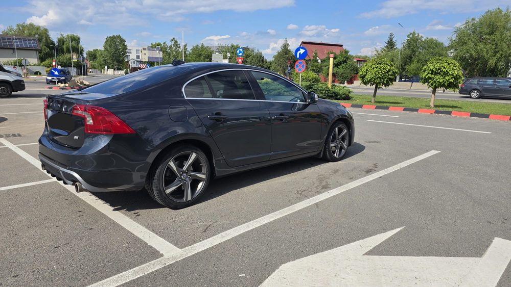 Volvo S60 R Design Vanzare
