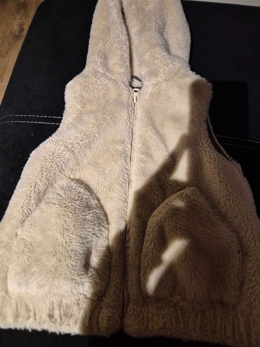 Пухкав елек, Зара, размер 2-3г.