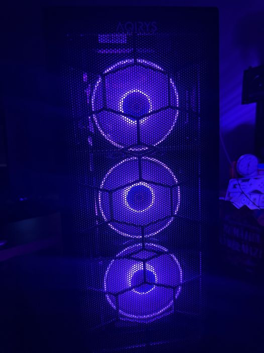 PC Gaming RTX 5070 | Ryzen 7 9800x3d | 32 Gb Ram 6000 Mhz