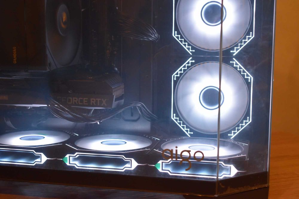 Геймърски Компютър Ryzen 5 5600 | Rtx 3060Ti | 16GB ram | 256GB ssd |