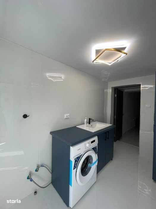 Apartament 3 camere, 100 mp, 2 parcare, zona Ultracentrala