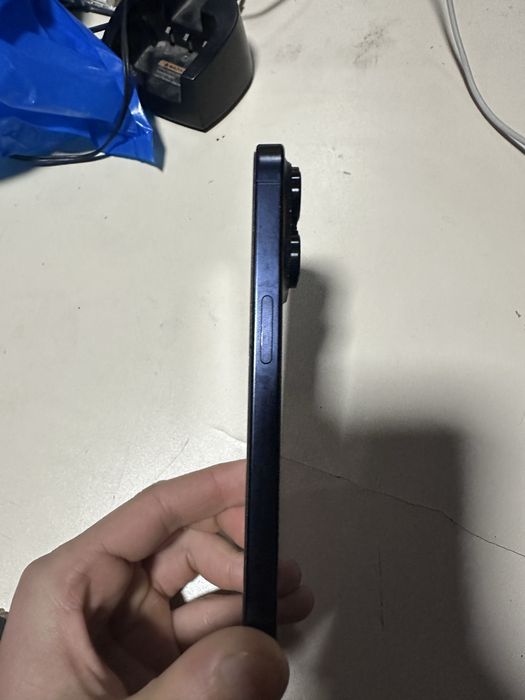 15 про 128гб продам срочно