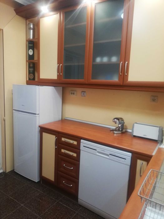 От Собственик Двустаен апартамент под наем 400 евро в кв. Смирненски – до комплекс „Корона“