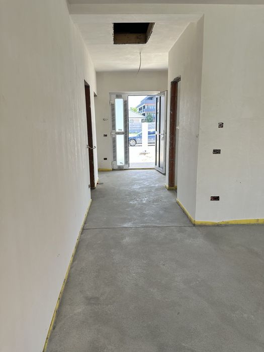 De vanzare casa cart  viena oradea.