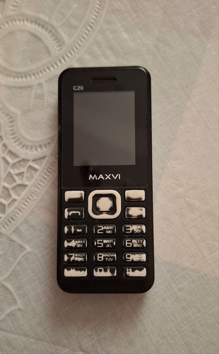 Кнопочный телефон MaxVI