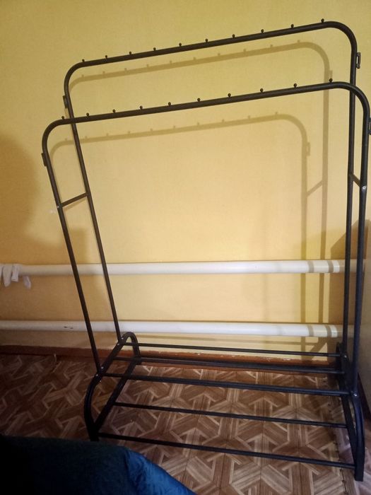 Вешалка напольная