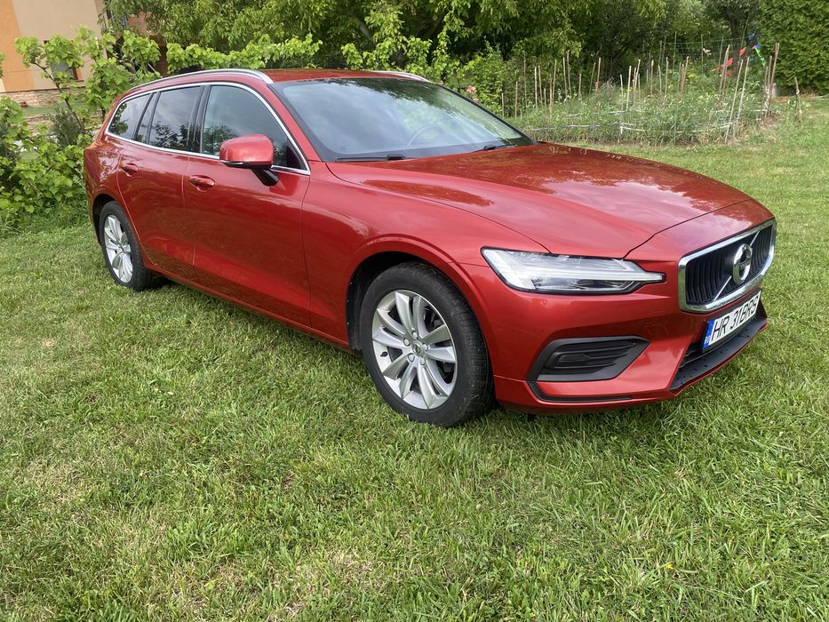 Volvo V60 D3 (TVA deductibil)
