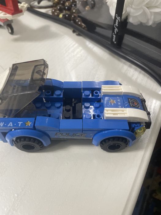 лего палицейский маленький