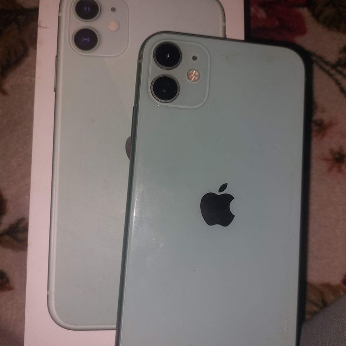 Vând iPhone 11 64gb