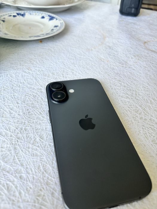 Продам iphone 17