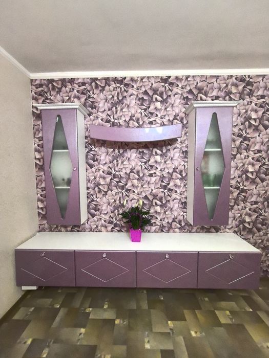 Продам шкафы и стол б/у