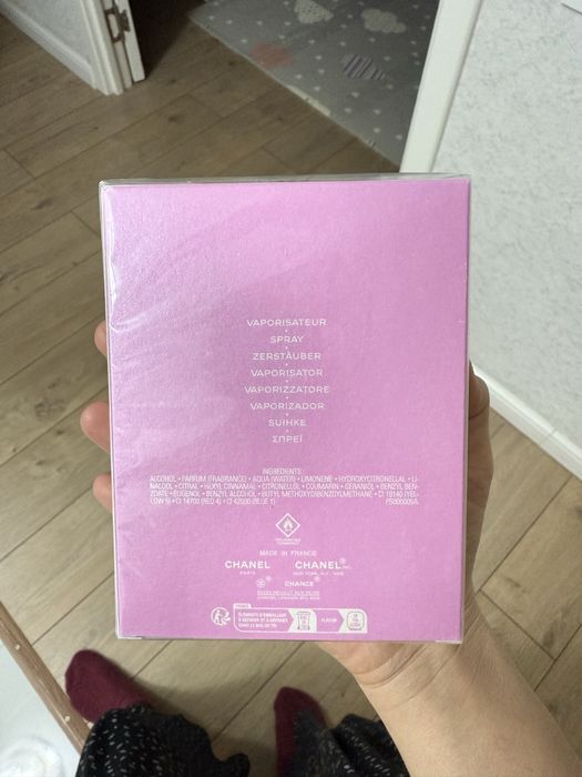 Продаю новый парфюм