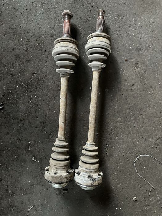 Продам привода mark/chaser/cresta 2,5л