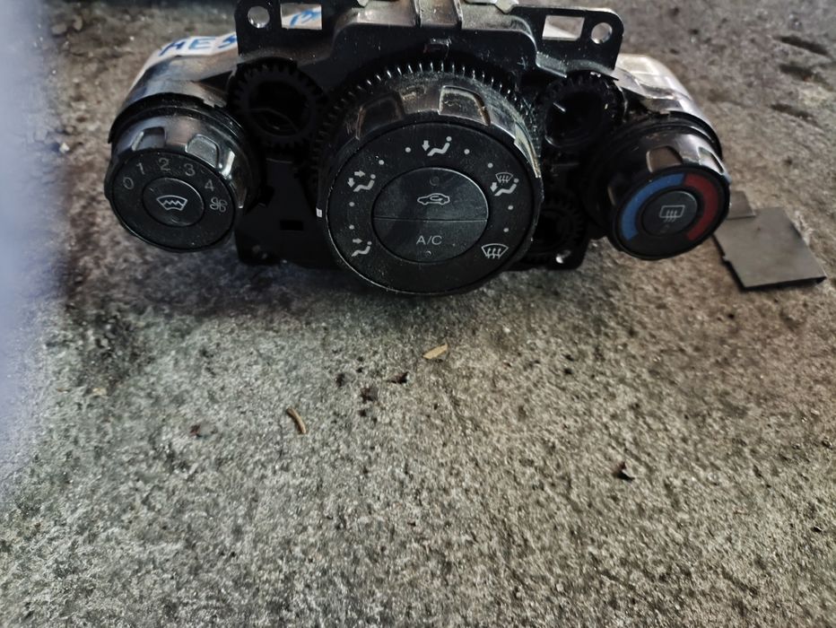 Управление за климатик за Ford Fiesta