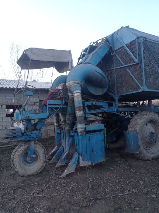 Срочно срочно Комбайн сатылады