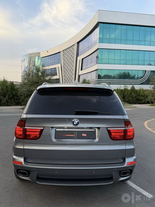 Bmw x5 sotiladi xchqanaqa ishi yoq
