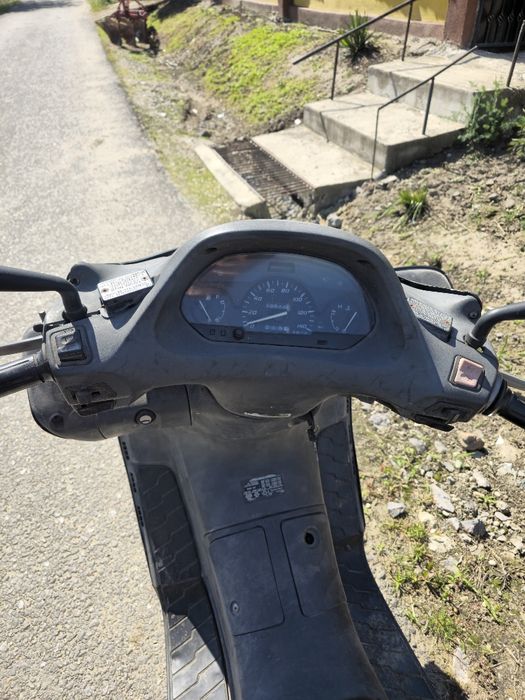 Cross 125 cm³ , Scuter Honda Foresight 250cm³