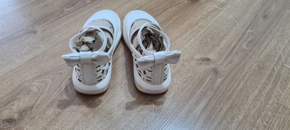 Туфли для девочки 29 раз