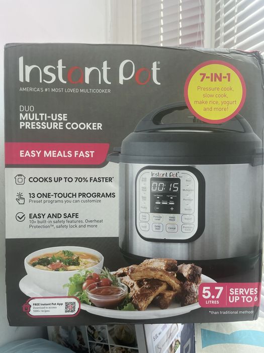 Мультиварка/ скороварка Instant Pot Duo