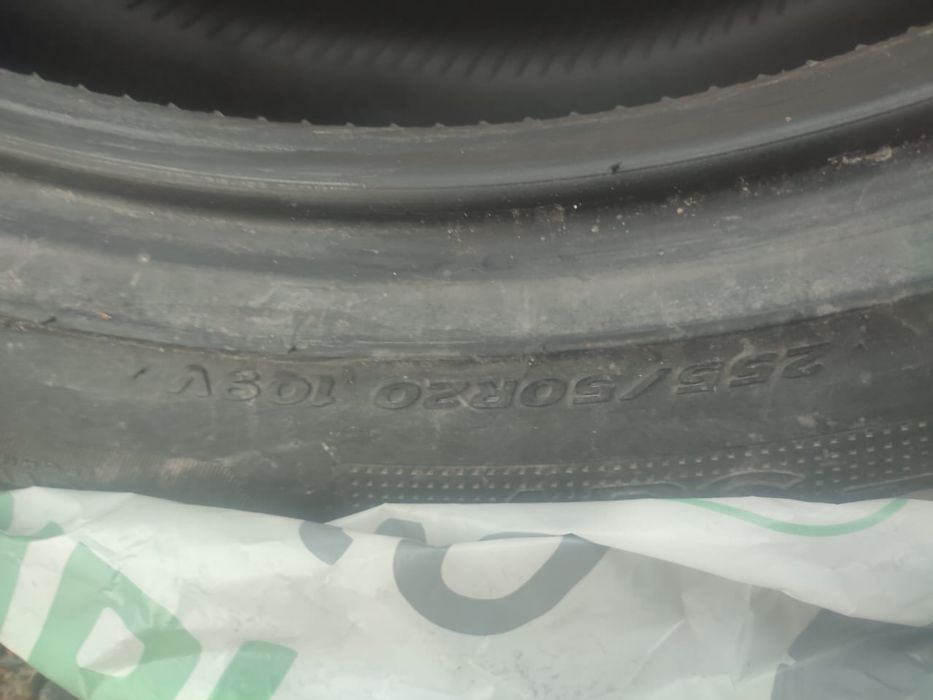 покрышка 255/50 R20